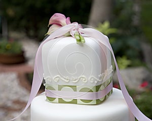 Wedding cake top