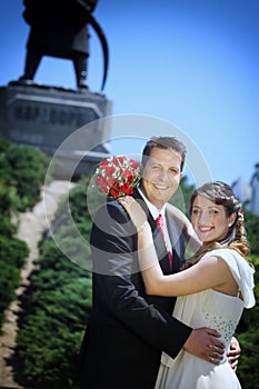 Wedding couple in front of the Temple of Saint Sava
