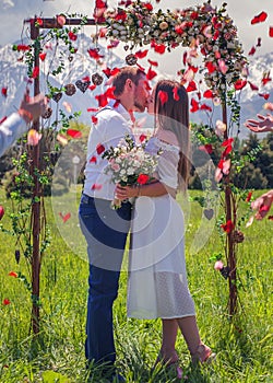 Wedding couple just married, get marriage in New Zealand