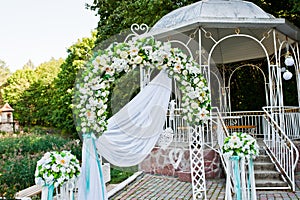 Wedding decoration with arch and table