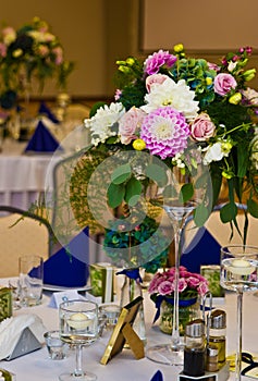 Wedding hall table flowers decoration detail