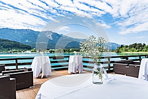 wedding location in carinthia at lake flak