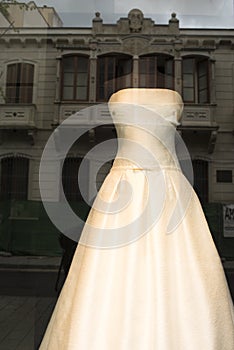 Wedding party dress shop