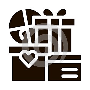 Wedding Presents For Married Couple glyph icon photo
