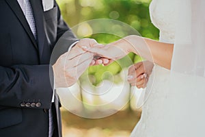 Wedding ring hands love