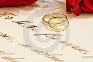 Wedding Rings with roses and vows