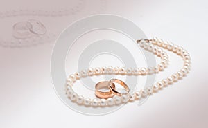 Wedding rings and white pearls, Wedding card