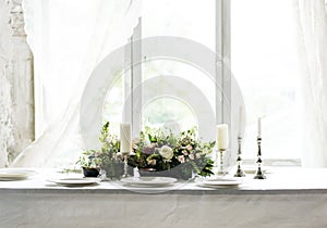 Wedding table setting centerpiece