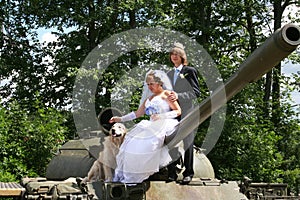 Wedding on the tank