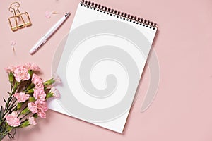 Wedding to do list with flowers. Mockup planner flat lay