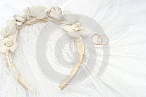 Wedding veil with rings