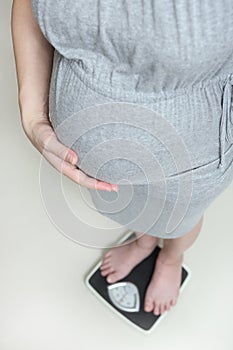 Weight gain in pregnancy