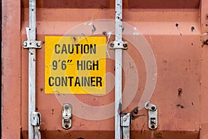 The weight label is clarified on the container Texture background