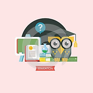 Welcome back to school. A wise owl in an academic cap. Vector em