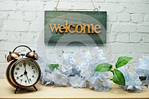 Welcome Sign and alarm clock with Flower Blooming Decoration