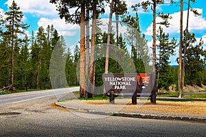 Welcome sign at the south entrance to Yellowstone National park in Wyoming, USA