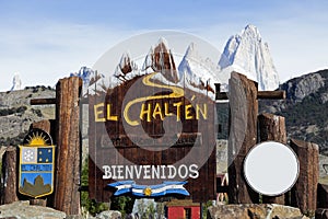 Welcome to El Chalten sign