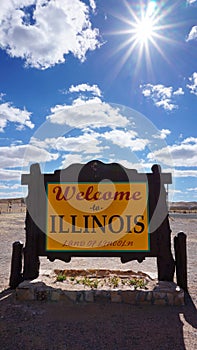 Welcome to Illinois road sign