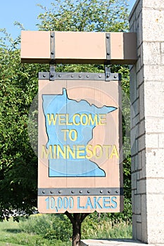 Welcome to Minnesota Sign