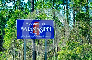 Welcome to Mississippi road sign along the interstate