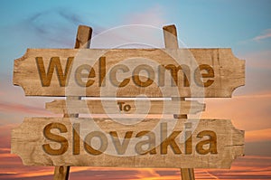Welcome to Slovakia sign on wood background