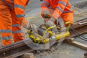 Weld Trimmer for removal of extra metal from rail head 3