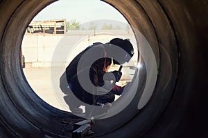 The welder is gaining increased cladding weld