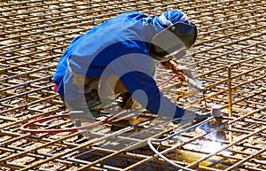 Welding foundation for building