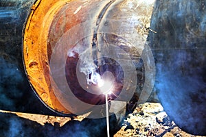 Welding pipe pipeline