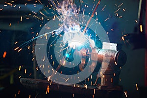 Welding process for metal