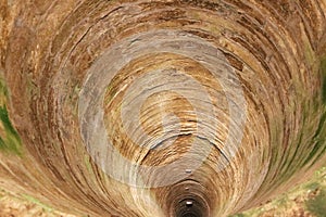 Studňa v suteréne na hrade Červený Kameň pri osade Pila na Slovensku