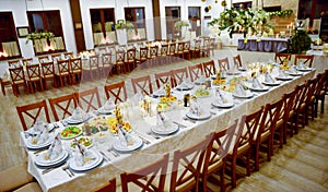 Well decorated table