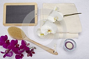 Wellness - Bath brush, towels and decoration with slate