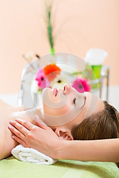 Wellness - woman getting head massage in Spa