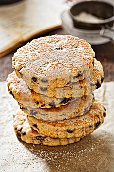 Welsh cake with currants and sugar