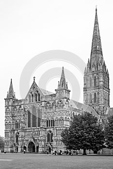 West front view of Salisbury Cathedral. Salisbury, Wiltshire, UK