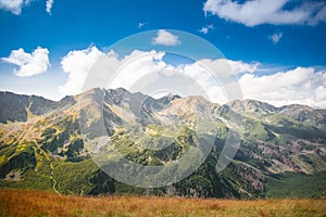 Panorama Západních Tater - Slovenské skalnaté vrcholy: Baníkov, Pachol, Baníkovské Sedlo, Spálená Kopa, Salatín