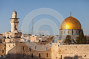 Western Wall and golden Dome of the Rock at sunset, Jerusalem Old City, Israel.