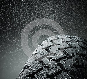 Wet motorcycle tire tread