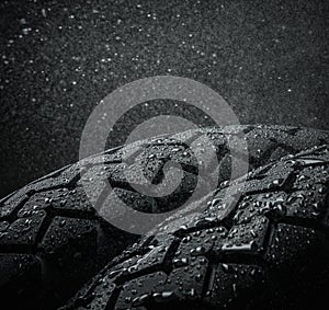 Wet motorcycle tire tread