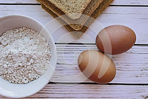 Wheat bread, oat flour and eggs