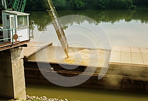 Wheat filled in river ship