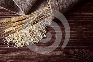 Wheat grain,flour and bread.