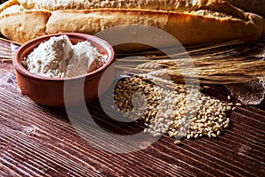 Wheat grain,flour and bread.