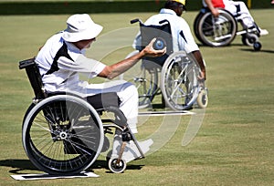 Wheel Chair Lawn Bowls for Disabled Persons (Men)