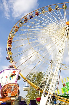 Wheel funfair