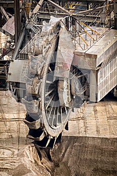 Wheel mining excavator open pit mine