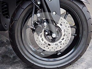 Wheel of a motorcycle with disc brake