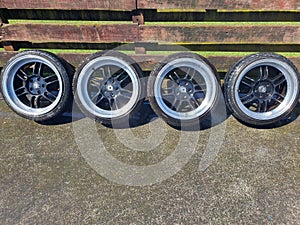 Wheels tyres mags 5 stud tred