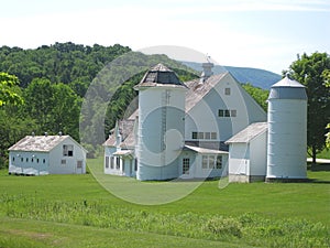 A white barn in Vermont